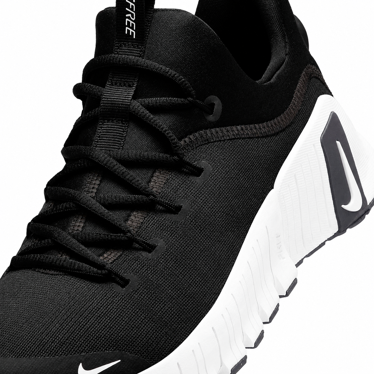 Free Metcon 6 - BLACKWHITE